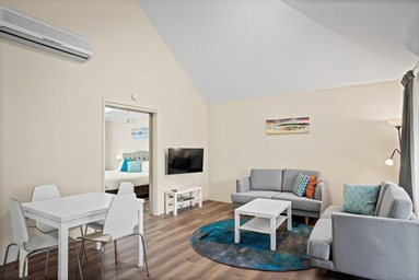 Dining Room 2