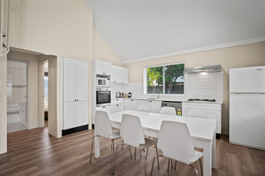Dining Room 6
