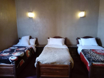 Kamar Triple