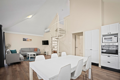 Dining Room 1
