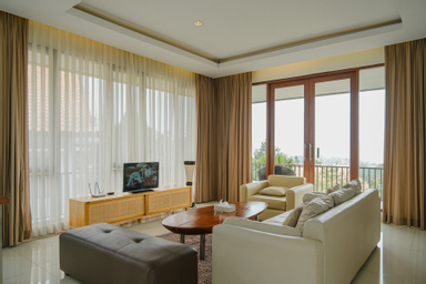 Public Area 4, Permai 7A Villa 4BR with private pool, Bandung