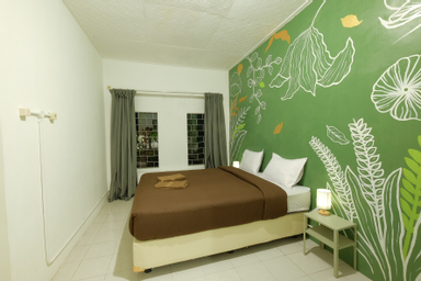 Bedroom 3, Snooze Hostel Malang, Malang