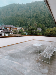 Sport & Beauty, Villa Cokro Joyo 3 Tawangmangu, Karanganyar