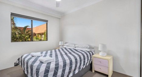 Bedroom 2, Hawaiian Gardens Unit 22, Coffs Harbour - Pt A