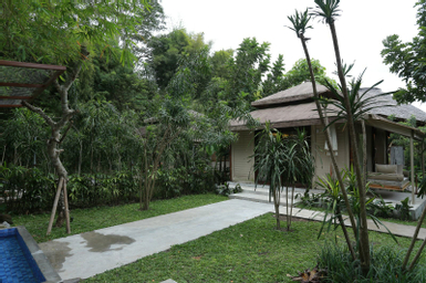 Exterior & Views 3
