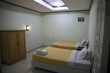 Bedroom 3, Pandu Lakeside Hotel Parapat, Simalungun