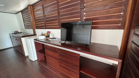 Dining Room 24