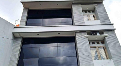 Exterior & Views, Guest House Pinarak 2 Syariah near GOR Satria Purwokerto RedPartner, Banyumas
