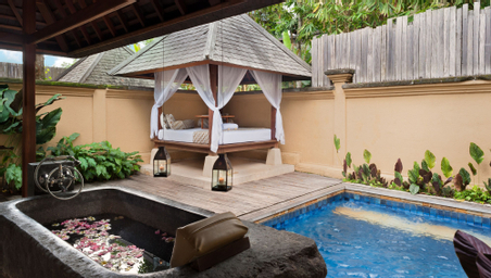 Swimming Pool 4