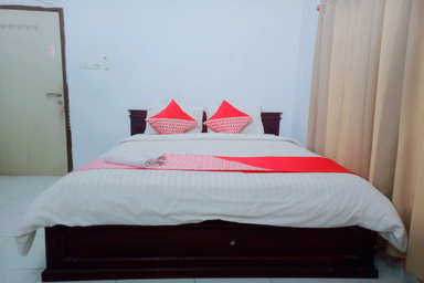 Bedroom 12