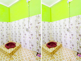 Bathroom 13