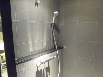 Bathroom 4