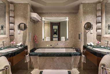 Suite Grand Deluks - Pemandangan Sungai