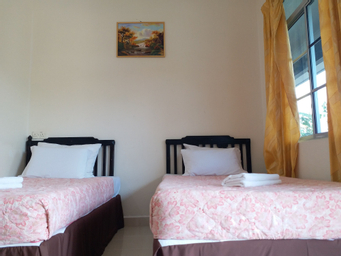 Room with Twin Bed
