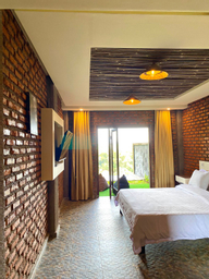 Kamar Deluks King atau Queen - Pemandangan Gunung