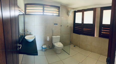 Bathroom 7