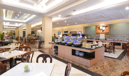 Food & Drinks, The Rich Jogja Hotel, Sleman
