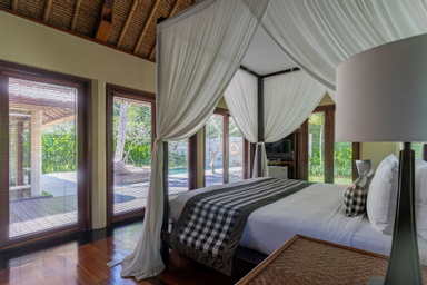 Bedroom 23