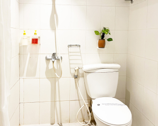 Bathroom 22