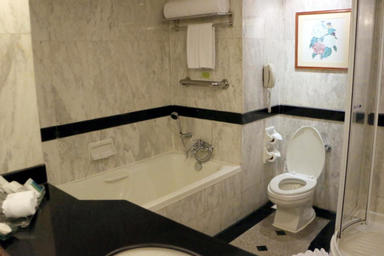 Bathroom 3