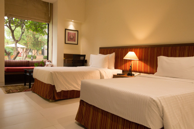 Room with King Bed