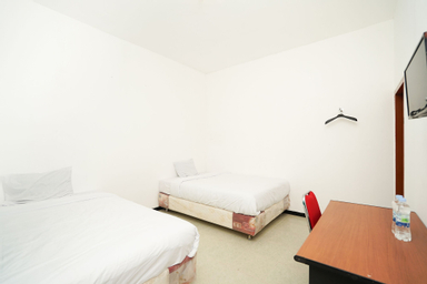 Bedroom 8