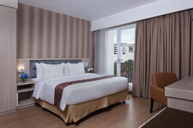 Executive Suite - City View