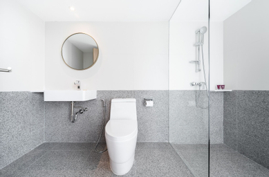 Bathroom 3
