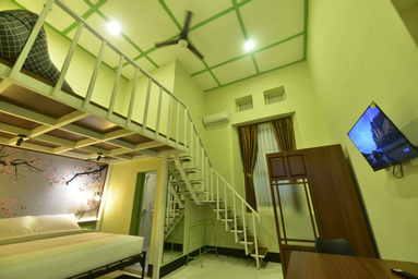 Bedroom 3, Hotel Irian Surabaya, Surabaya