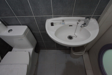 Bathroom 3