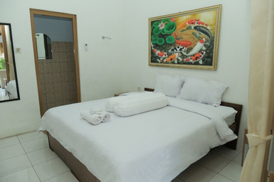 Kamar Standard - Pemandangan Taman