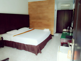Bedroom 2, Sinar II Hotel, Surabaya