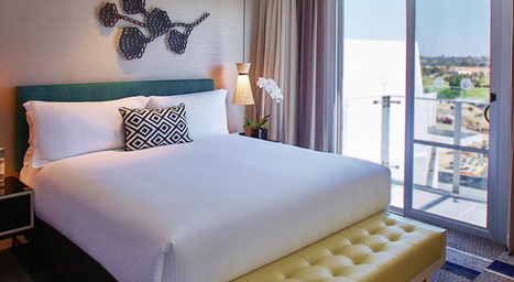 Bedroom 3, Crown Promenade Perth Hotel, Victoria Park