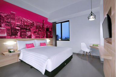 Room with Double or Other Beds - City View