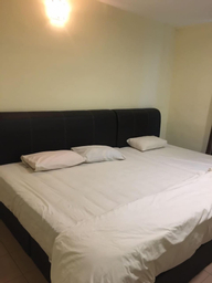 Kamar Triple (B)