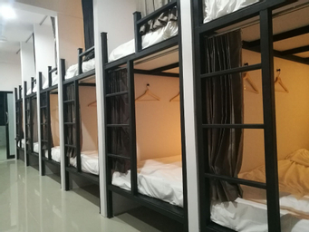 Mixed Dormitory