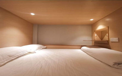 Kamar dengan Ranjang Queen