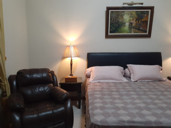 Bedroom 9