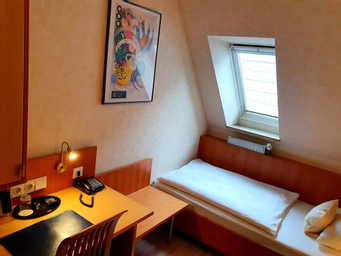 Kamar Standard Twin