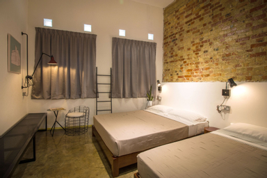 Kamar Triple, kamar mandi umum