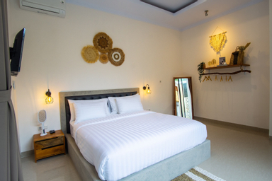 Kamar dengan Ranjang Double - Pemandangan Kolam Renang