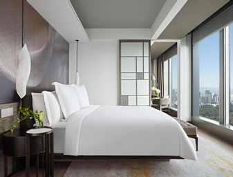Bedroom, Four Seasons Hotel Tokyo At Otemachi, Chiyoda
