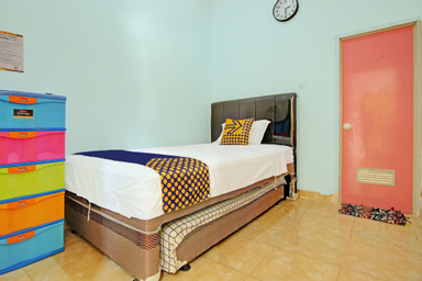 Kamar dengan Ranjang Twin