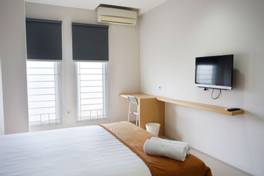 Bedroom 12