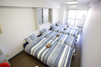 Bedroom 1, Castle Apartment Nezu, Bunkyō
