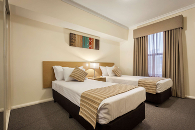 Bedroom 3, Best Western Northbridge Apartments, Perth