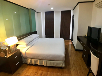 Bedroom 4, Twin Peaks Sukhumvit Suites, Khlong Toey