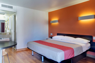 Kamar Standard Queen