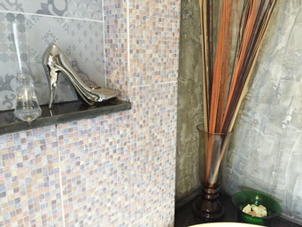 Bathroom 43