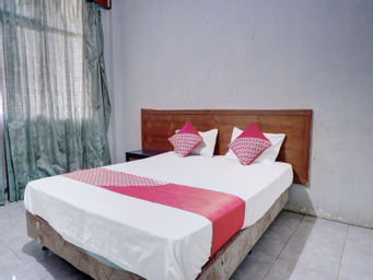 Bedroom 1, OYO 92748 Hotel Tepian Batang Hari, Muaro Jambi